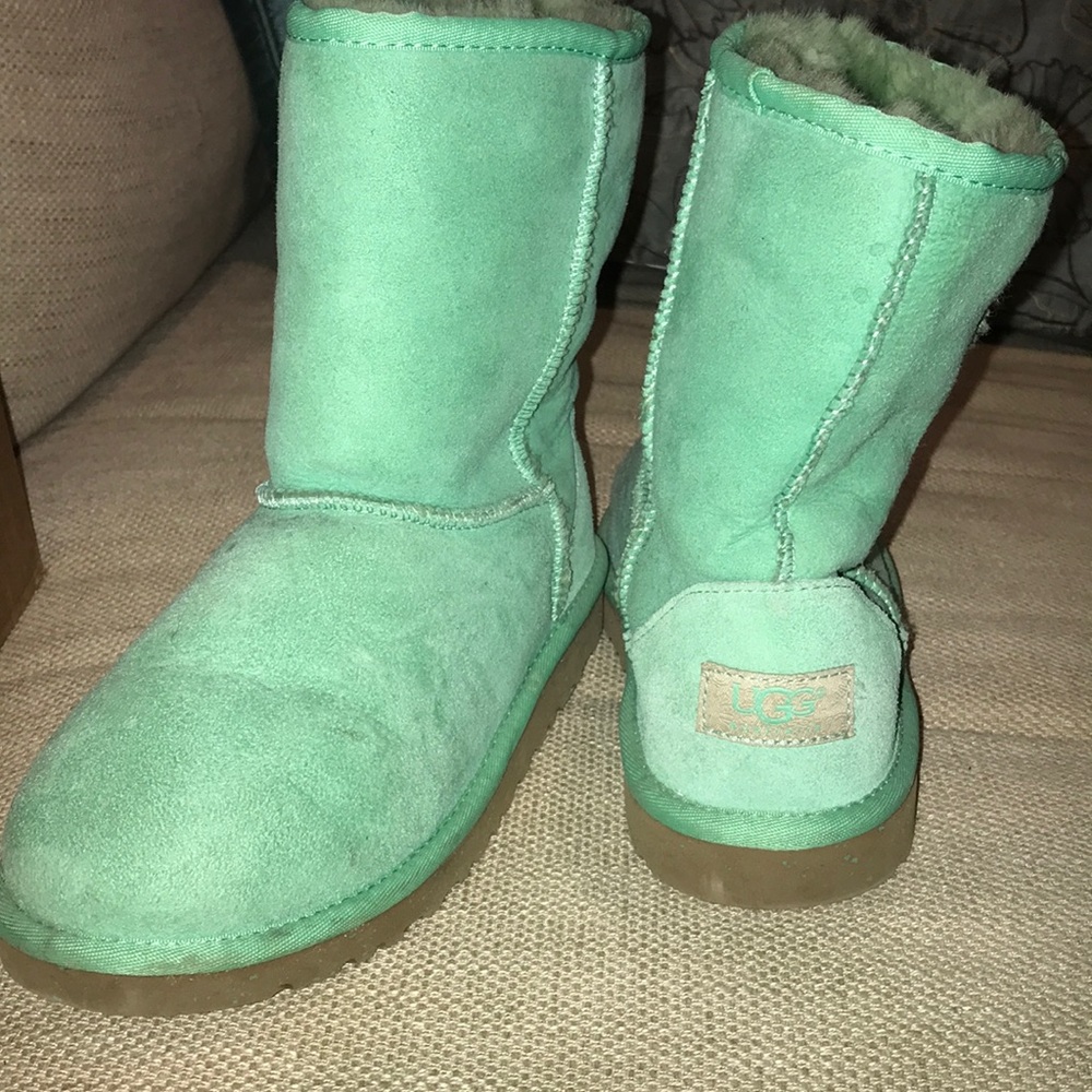 UGGS boots size 5